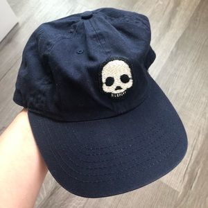 Brandy Melville Navy Skull Emoji Hat